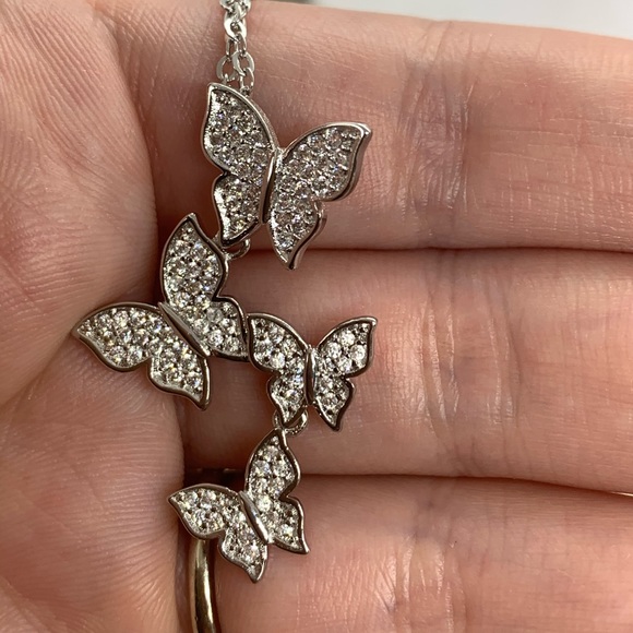 Sterling Silver 925 Butterfly 🦋 Necklace - Picture 3 of 4